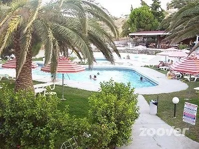 Maran Hotel 2*