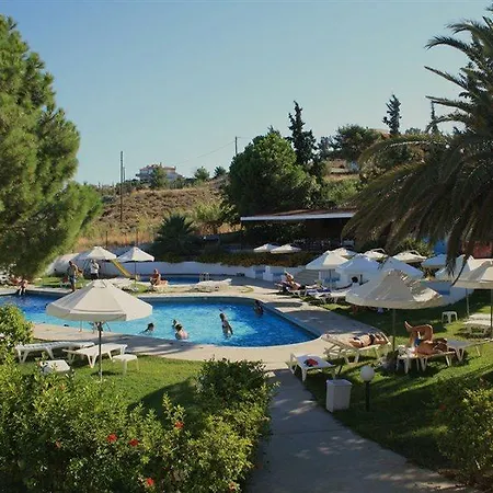 Maran Hotel 2*